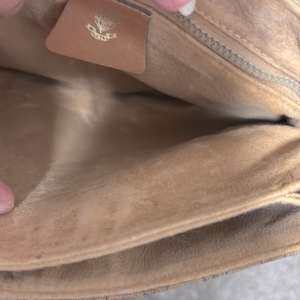 [Gucci] Vintage Interlocking GG Neutral Brown/Tan Long Knot Strap Handbag Purse - Picture 15 of 16